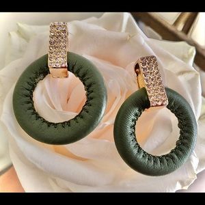 NWT!Olive Green Leather & GoldTone Hoop Earrings✨